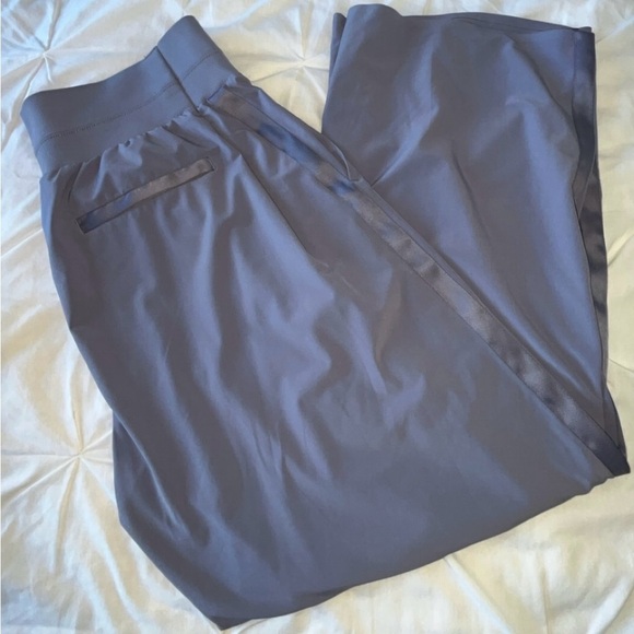 Athleta Nolita Wide Leg Pant in “Tempest Violet” S/657665-03 V/305514 SIZE 18 - Picture 7 of 12
